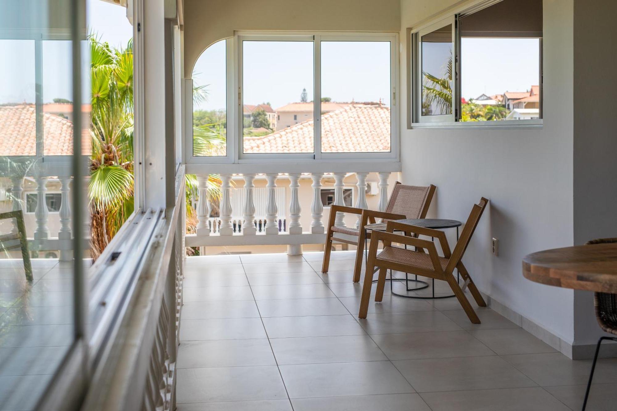 Jt Curacao Apartments Jan Thiel エクステリア 写真